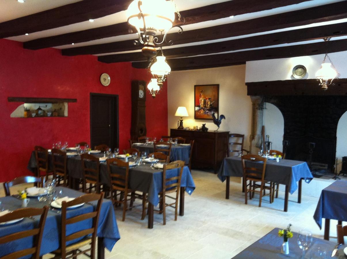 Chambres D'Hotes Du Puy D'Anche Sauze-Vaussais Екстер'єр фото